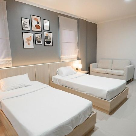 Sisaket Boonsiri Boutique Hotel מראה חיצוני תמונה