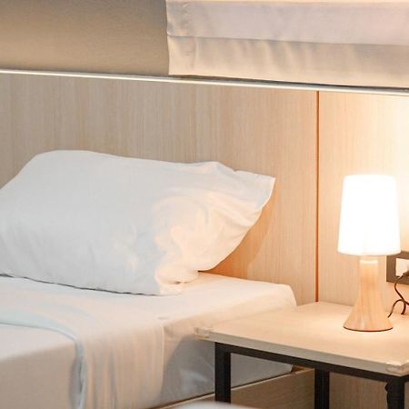 Sisaket Boonsiri Boutique Hotel מראה חיצוני תמונה