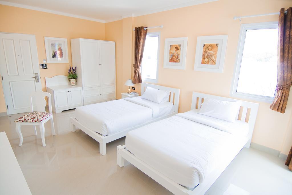Sisaket Boonsiri Boutique Hotel מראה חיצוני תמונה