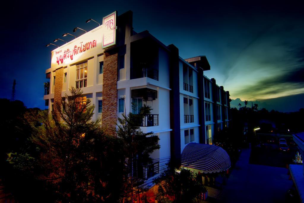 Sisaket Boonsiri Boutique Hotel מראה חיצוני תמונה